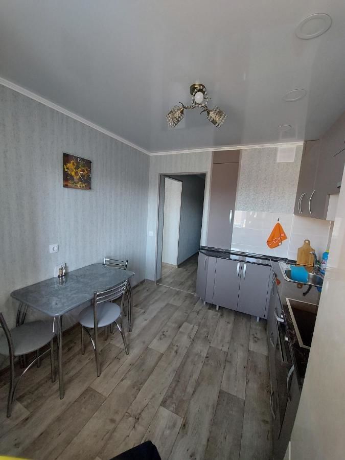 Апартаменты Apartments on Naberezhnaya Slavskogo 14 Усть-Каменогорск